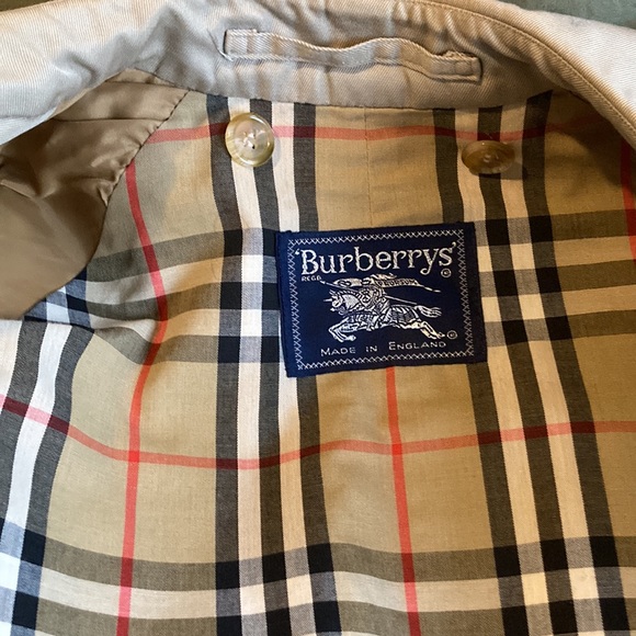 Burberry Tan Trench Coat - Picture 3 of 12